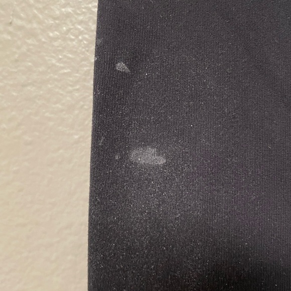 Lululemon Black Cropped SOUL Leggings 💗 (Size 4) - Picture 3 of 3